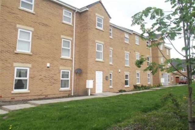  Image of 2 bedroom Flat to rent in Ivatt Drive Crewe CW2 at Crewe, CW2 6BF