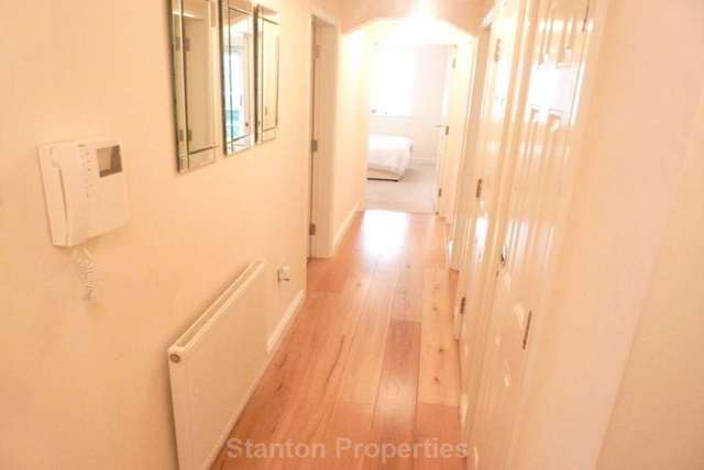  Image of 3 bedroom Apartment to rent in Upper Chorlton Road Old Trafford Manchester M16 at Upper Chorlton Road Chorlton Manchester, M16 7SH