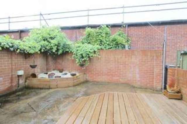  Image of 2 bedroom Terraced house for sale in Jesmond Gardens Hull HU9 at Jesmond Gardens  Hull, HU9 3DG