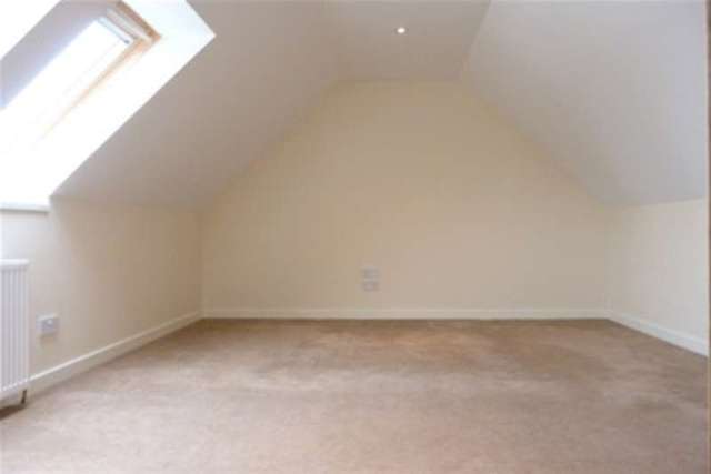  Image of 3 bedroom Detached house to rent in Riccarton Road Kilmarnock KA1 at Kilmarnock, KA1 5GA