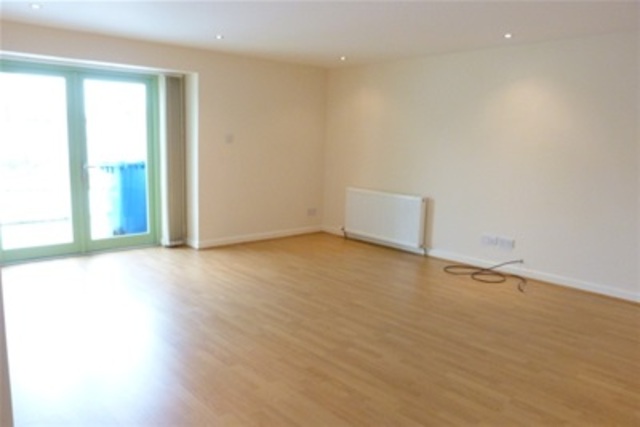  Image of 3 bedroom Detached house to rent in Riccarton Road Kilmarnock KA1 at Hurlford East Ayrshire East Ayrshire, KA1 5GA