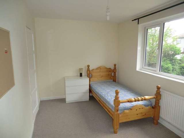  Image of 5 bedroom Semi-Detached house to rent in Kebull Green Coventry CV4 at Canley Coventry, CV4 8BL