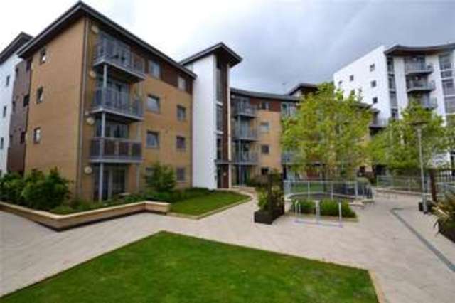  Image of 1 bedroom Apartment for sale in Kelvin Gate Bracknell RG12 at Bracknell Berkshire Easthampstead, RG12 2TN