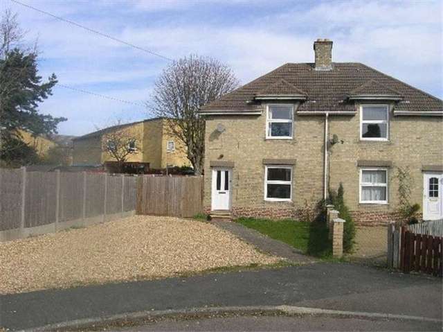  Image of 2 bedroom Detached house to rent in Kendal Way Cambridge CB4 at CHESTERTON  Chesterton, CB4 1LP