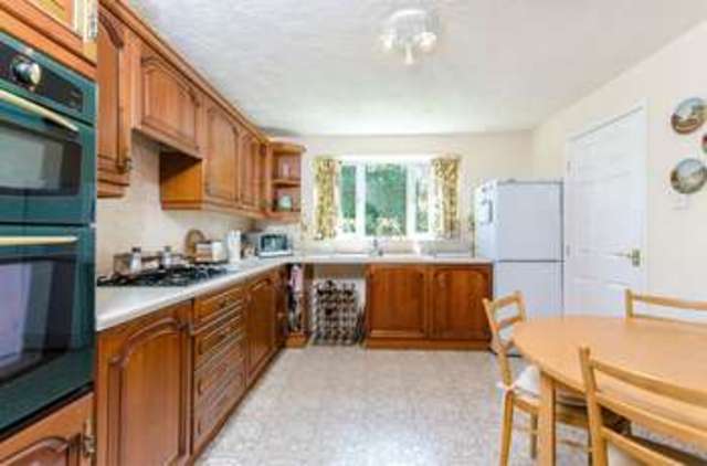  Image of 4 bedroom Detached house for sale in Sympson Close Lincoln LN2 at Sympson Close  Lincoln, LN2 4UY