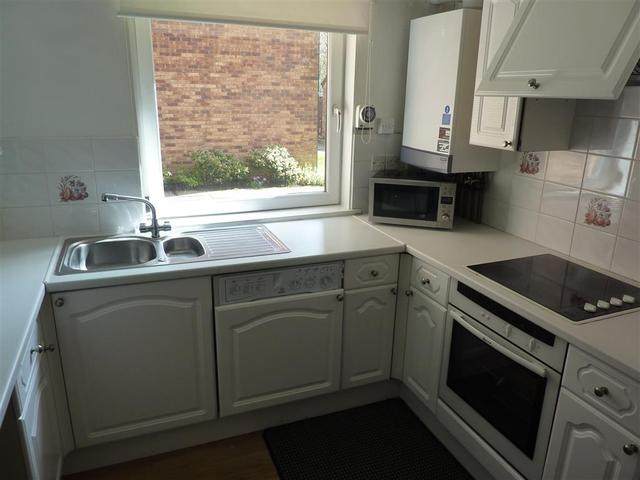 Image of 1 bedroom Flat to rent in Killermont View Bearsden Glasgow G20 at Bearsden Glasgow Glasgow, G20 0TZ