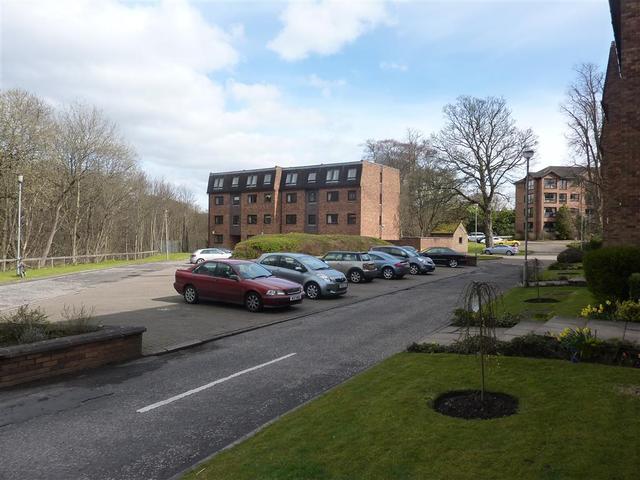  Image of 1 bedroom Flat to rent in Killermont View Bearsden Glasgow G20 at Bearsden Glasgow Glasgow, G20 0TZ