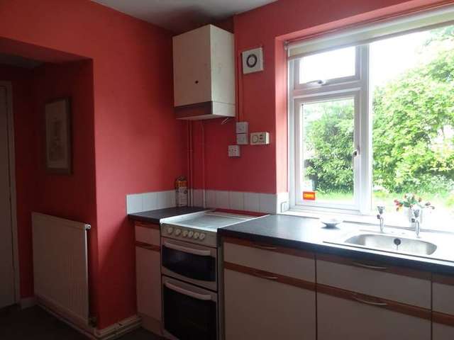  Image of 3 bedroom Detached house to rent in Kilnhurst Road Rawmarsh Rotherham S62 at Rawmarsh Rotherham South Yorkshire, S62 5QQ