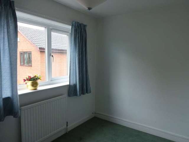  Image of 3 bedroom Detached house to rent in Kilnhurst Road Rawmarsh Rotherham S62 at Rawmarsh Rotherham South Yorkshire, S62 5QQ