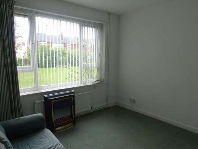  Image of 3 bedroom Detached house to rent in Kilnhurst Road Rawmarsh Rotherham S62 at Rawmarsh Rotherham South Yorkshire, S62 5QQ