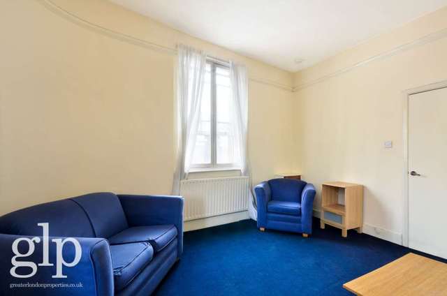  Image of 1 bedroom Apartment to rent in King