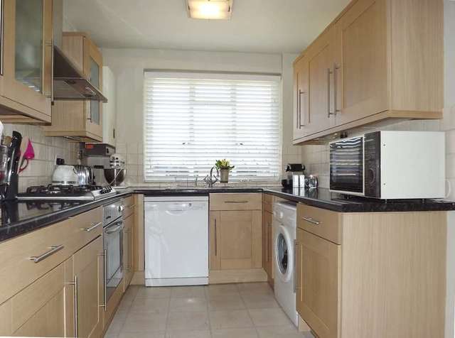  Image of 2 bedroom Flat for sale in Kings Keep Beaufort Road Kingston upon Thames KT1 at Beaufort Road Surbiton - Kingston Borders Kingston upon Thames, KT1 2HP