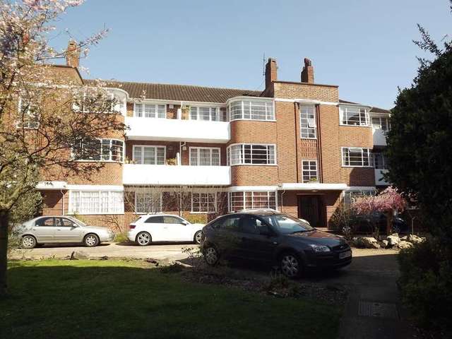  Image of 2 bedroom Flat for sale in Kings Keep Beaufort Road Kingston upon Thames KT1 at Beaufort Road Surbiton - Kingston Borders Kingston upon Thames, KT1 2HP