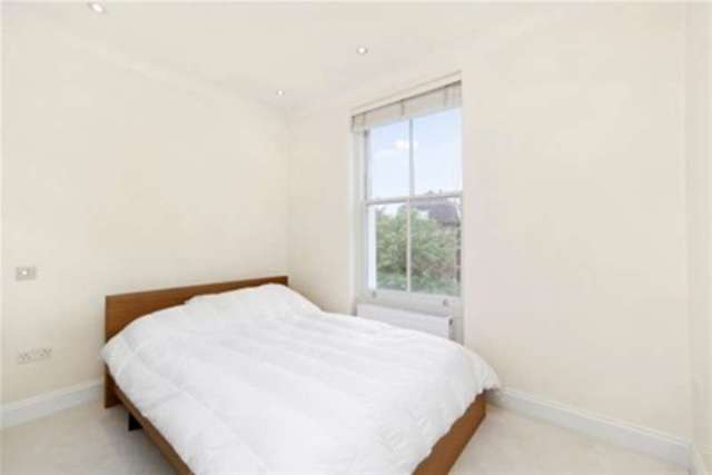  Image of 2 bedroom Property to rent in Kings Road London SW10 at London, SW10 0TU