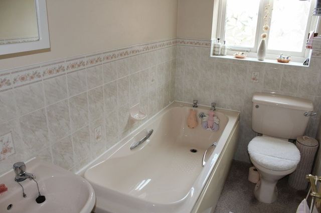  Image of 3 bedroom Semi-Detached house for sale in Knight Crescent Middleton Manchester M24 at Knight Crescent Middleton Manchester, M24 5JX