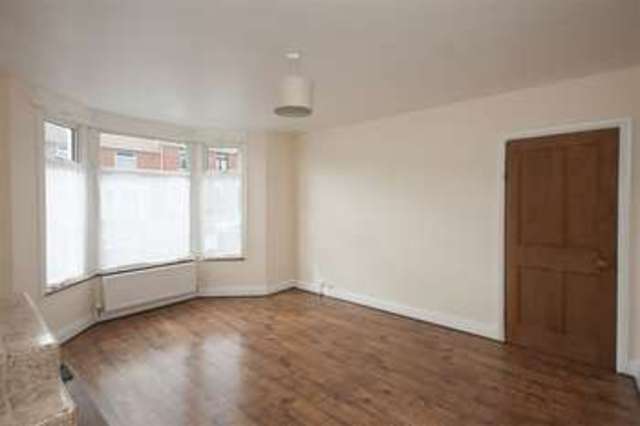  Image of 3 bedroom Terraced house to rent in Laburnum Avenue Coventry CV6 at Laburnum Avenue Coundon Coventry, CV6 1EH