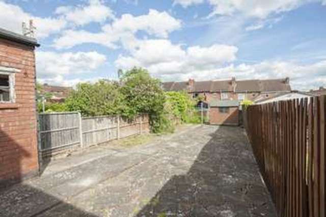  Image of 3 bedroom Terraced house to rent in Laburnum Avenue Coventry CV6 at Laburnum Avenue Coundon Coventry, CV6 1EH