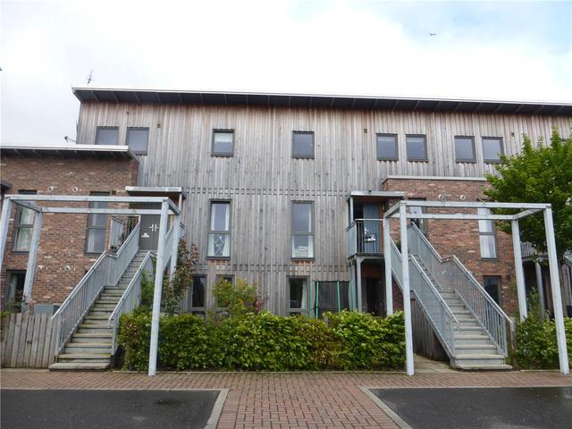 Image of 2 bedroom Flat to rent in Lang Rigg South Queensferry EH30 at South Queensferry Edinburgh Edinburgh, EH30 9WN