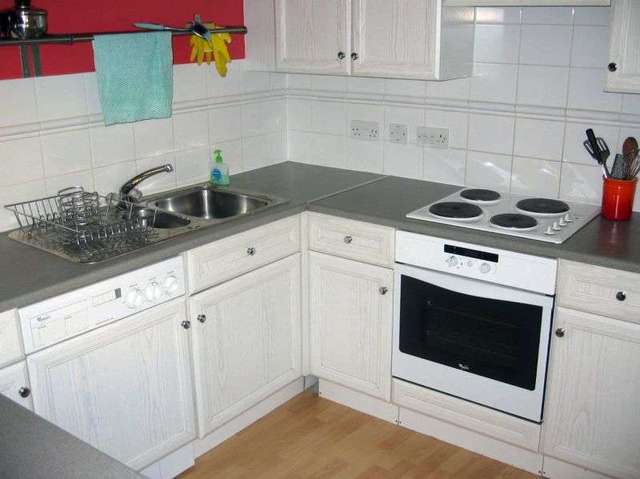 Image of 2 bedroom Flat to rent in Langbourne Place London E14 at Westferry Road  Docklands, E14 3WN