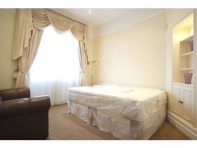  Image of 5 bedroom House Share to rent in Lauderdale Road London W9 at Maida Vale W9 London, W9 1LY