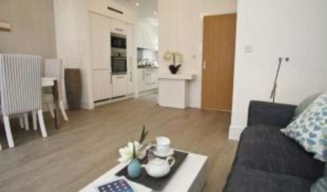 Image of 2 bedroom Flat for sale in Bowling Green Close Bletchley Milton Keynes MK2 at Off Bowling Green Lane Bletchley Fenny Stratford, MK2 2FF