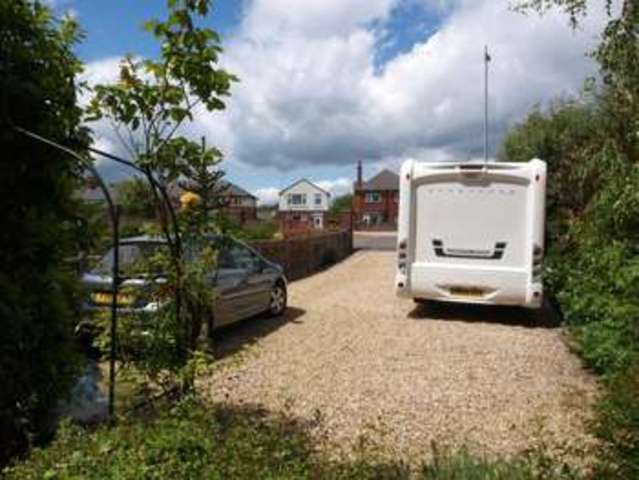  Image of 3 bedroom Semi-Detached house for sale in Lincoln Road Newark NG24 at Lincoln Road  Newark, NG24 2DQ