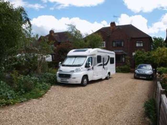 Image of 3 bedroom Semi-Detached house for sale in Lincoln Road Newark NG24 at Lincoln Road  Newark, NG24 2DQ