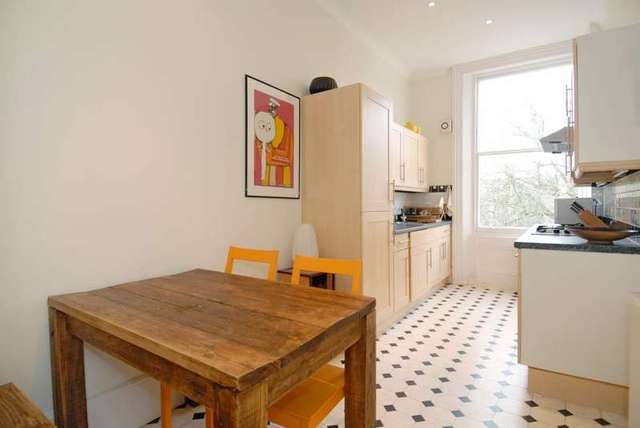  Image of 1 bedroom Flat to rent in Linden Gardens London W2 at Linden Gardens  London, W2 4HJ