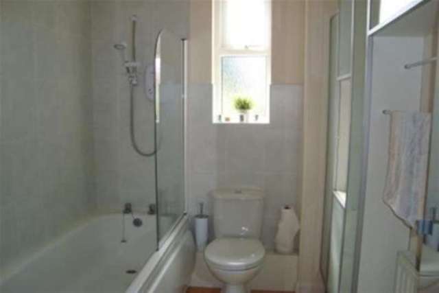  Image of 1 bedroom Flat to rent in Linkfield Road Mountsorrel Loughborough LE12 at Loughborough, LE12 7DL