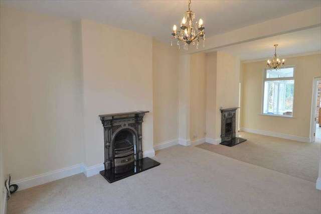  Image of 4 bedroom Semi-Detached house to rent in Linthurst Newtown Blackwell Bromsgrove B60 at Linthurst Newtown Blackwell BROMSGROVE, B60 1BS