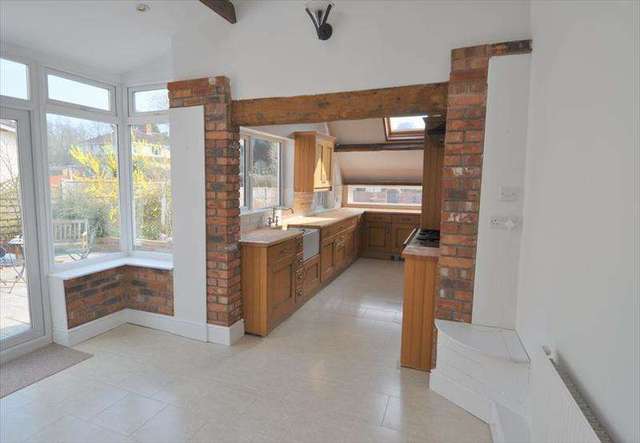  Image of 4 bedroom Semi-Detached house to rent in Linthurst Newtown Blackwell Bromsgrove B60 at Linthurst Newtown Blackwell BROMSGROVE, B60 1BS