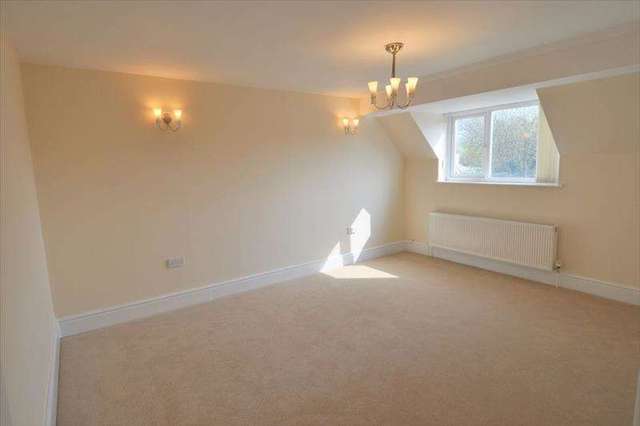  Image of 4 bedroom Semi-Detached house to rent in Linthurst Newtown Blackwell Bromsgrove B60 at Linthurst Newtown Blackwell BROMSGROVE, B60 1BS