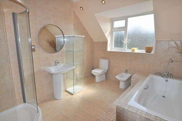  Image of 4 bedroom Semi-Detached house to rent in Linthurst Newtown Blackwell Bromsgrove B60 at Linthurst Newtown Blackwell BROMSGROVE, B60 1BS