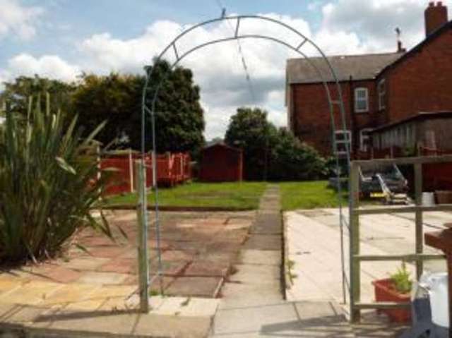  Image of 3 bedroom Semi-Detached house for sale in Little Barn Lane Mansfield NG18 at Mansfield Nottinghamshire Mansfield, NG18 3JH