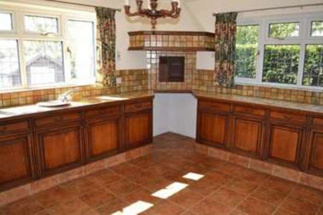  Image of 4 bedroom Detached house for sale in Little Lane Wrawby Brigg DN20 at Little Lane  Wrawby, DN20 8RW