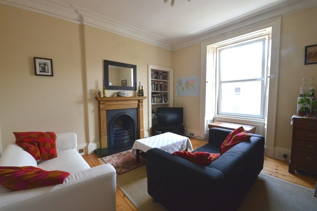  Image of 3 bedroom Flat to rent in Livingstone Place Edinburgh EH9 at Newington Edinburgh Edinburgh, EH9 1PA