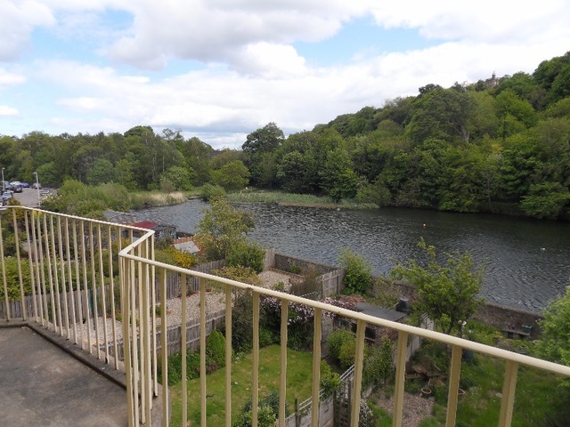  Image of 3 bedroom Flat to rent in Lockharton Avenue Edinburgh EH14 at Craiglockhart Edinburgh Edinburgh, EH14 1BB