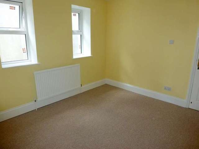  Image of 3 bedroom Maisonette for sale in Lonsdale Villas Plymouth PL4 at Mannamead Plymouth Devon, PL4 7AS