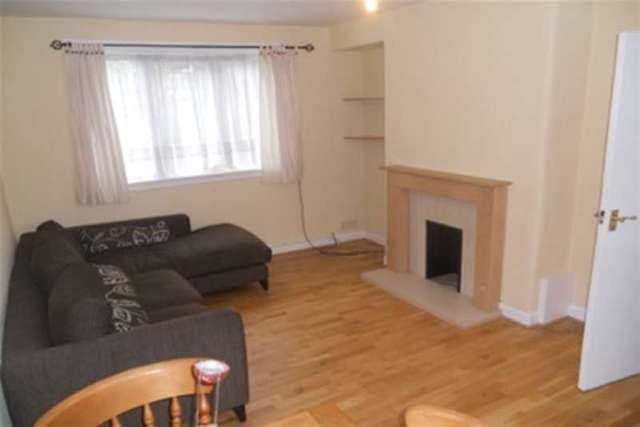  Image of 3 bedroom Semi-Detached house to rent in Lundy Avenue Chorlton Cum Hardy Manchester M21 at Manchester, M21 7JW