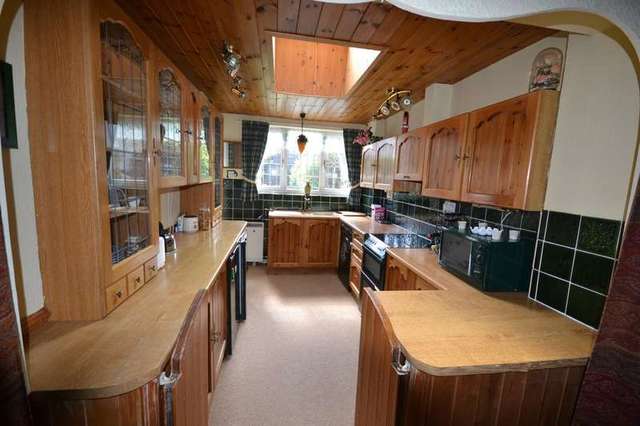  Image of 2 bedroom Cottage for sale in Lynn Road Dersingham King
