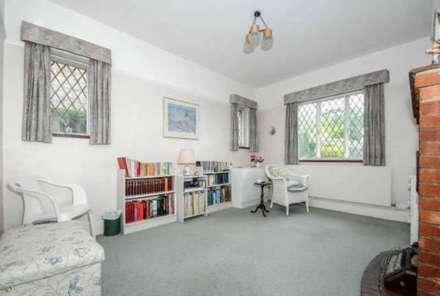  Image of 4 bedroom Detached house for sale in Manor House Drive Northwood HA6 at Northwood, HA6 2UJ
