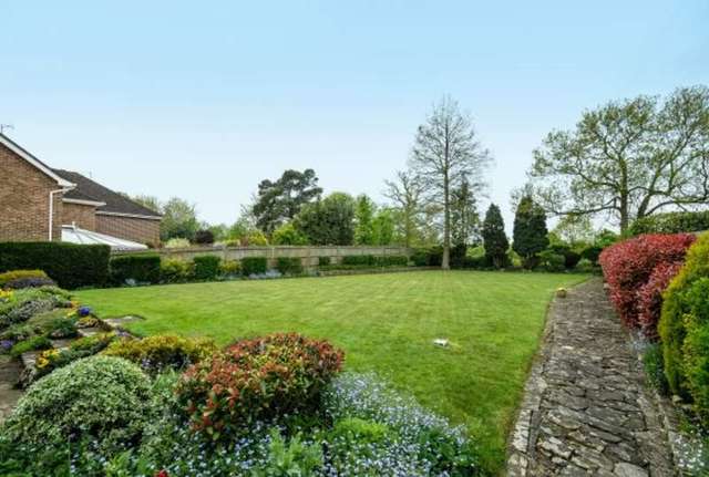 Image of 4 bedroom Detached house for sale in Manor House Drive Northwood HA6 at Northwood, HA6 2UJ