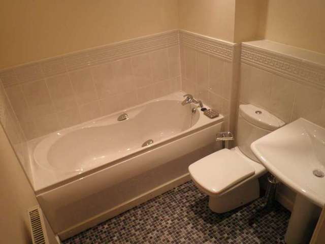  Image of 1 bedroom Flat to rent in Cleveland Street London W1T at Fitzrovia Fitzrovia London, W1T 6PD
