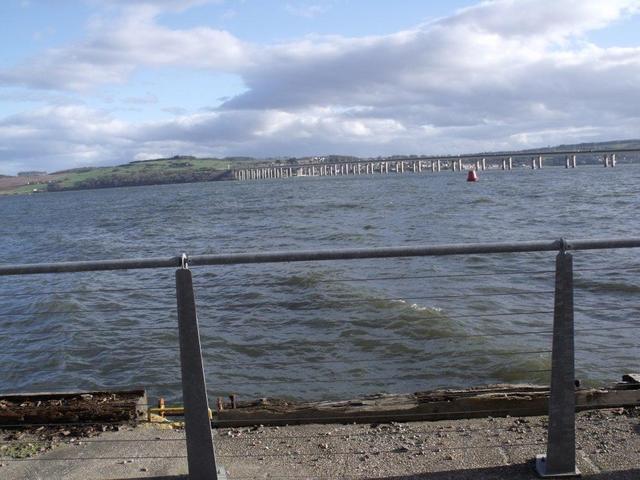  Image of 2 bedroom Flat to rent in Marine Parade Dundee DD1 at City Centre Dundee Dundee, DD1 3BN