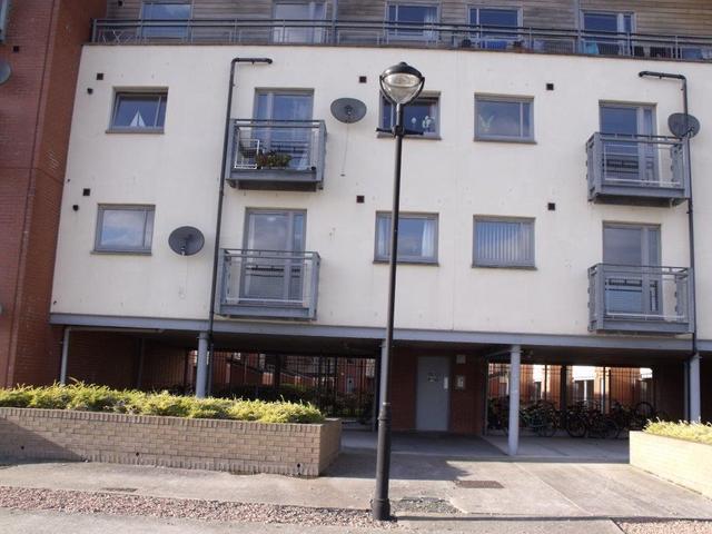  Image of 2 bedroom Flat to rent in Marine Parade Dundee DD1 at City Centre Dundee Dundee, DD1 3BN