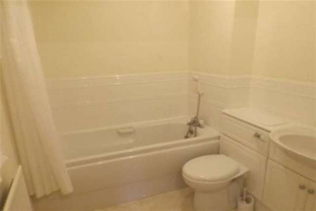  Image of 2 bedroom Flat to rent in Marine Parade Dundee DD1 at Dundee, DD1 3BN