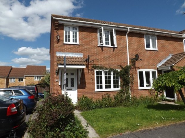  Image of 3 bedroom Semi-Detached house to rent in Martley Gardens Hedge End Southampton SO30 at Hedge End Southampton Not specified, SO30 2XA