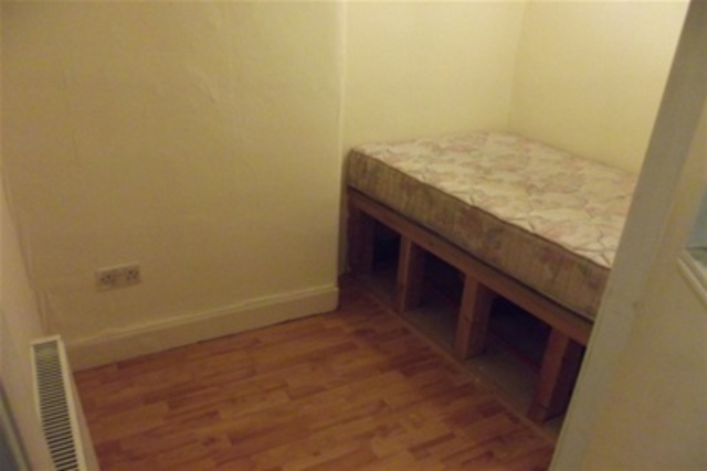  Image of 1 bedroom Flat to rent in Marwick Street Dennistoun Glasgow G31 at Dennistoun Glasgow Glasgow, G31 3NF