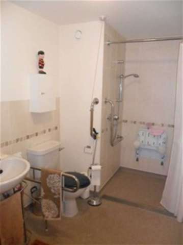  Image of 2 bedroom Flat for sale in Cresswell Crescent Bloxwich Walsall WS3 at Bloxwich, WS3 2US