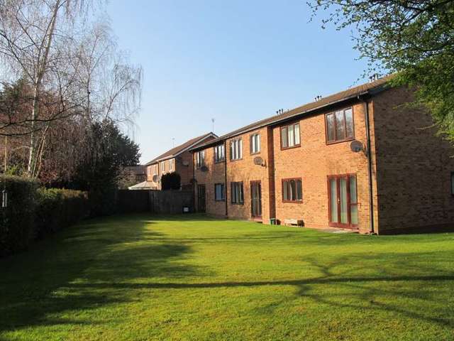  Image of 1 bedroom Apartment for sale in Maywell Drive Solihull B92 at Solihull, B92 0PR